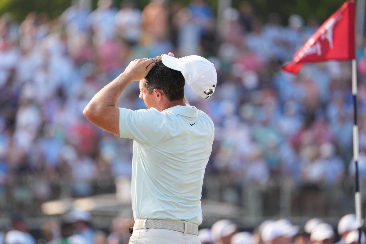 Rory McIlroy in sensational rant (!) over criticism from Tiger Woods